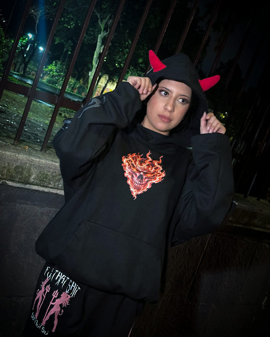 Hoodie Prime Con Cuernos HELLBORN