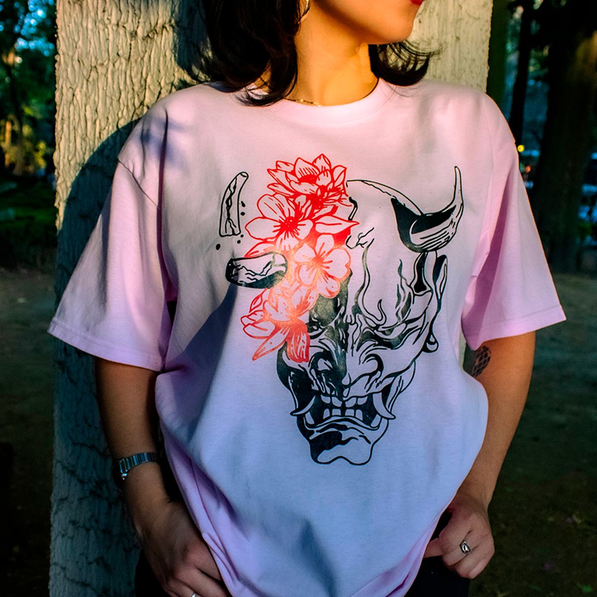 Playera Oni Flower