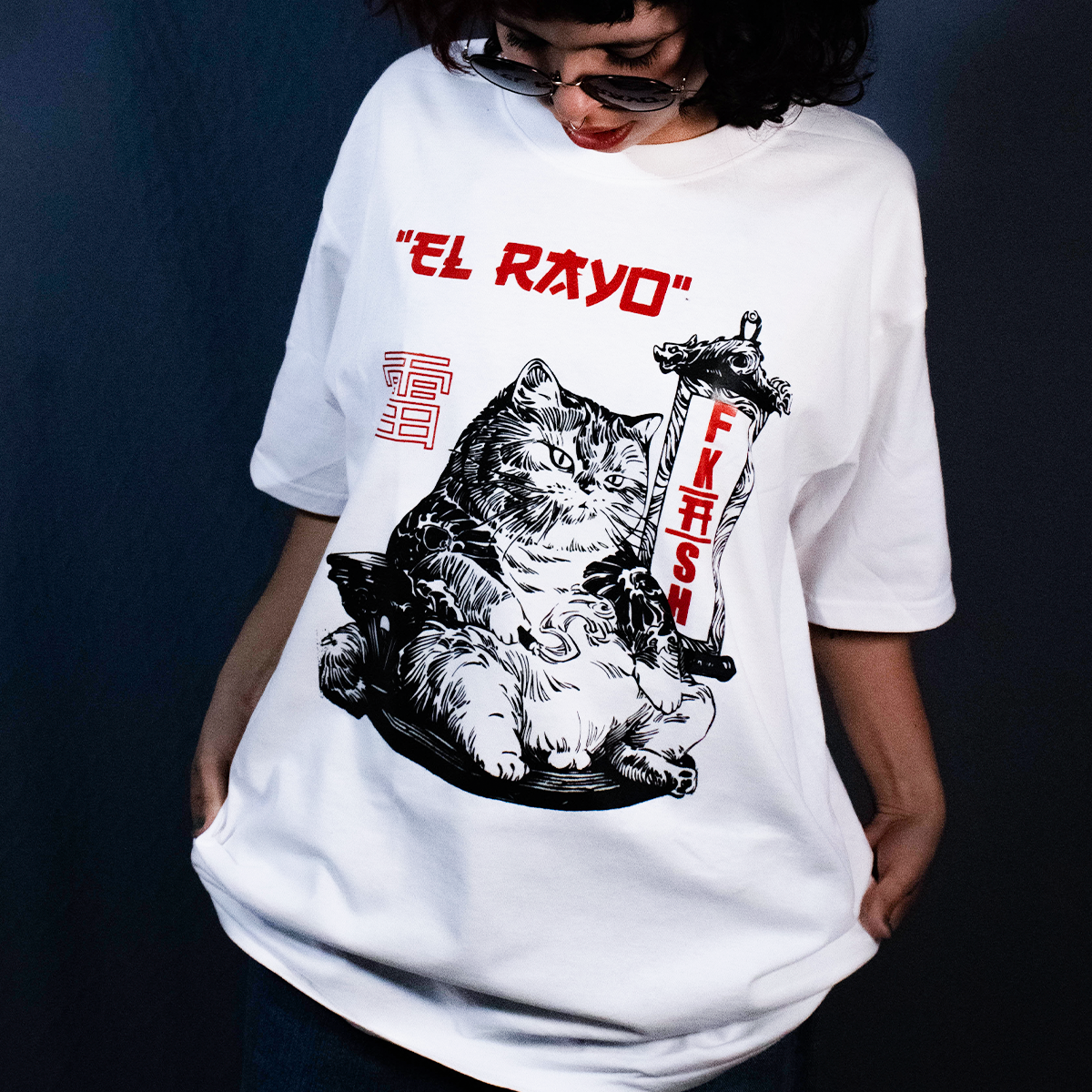 Playera Oversize Gato "El Rayo"